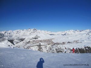 View from Auris en Oisans to Alpe d'Huez