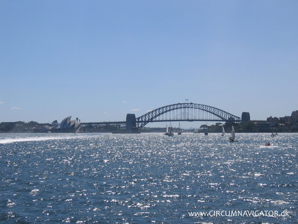 Sydney Opera House and Harbour Bridge on Boxing Day 2006