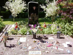 Natasja Saad at Assistens Kirkegård