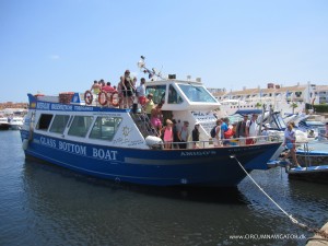 AMIGOs glass bottom boat Menorca