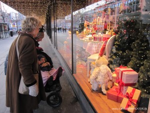 xmas window shopping at Åhléns in Stockholm