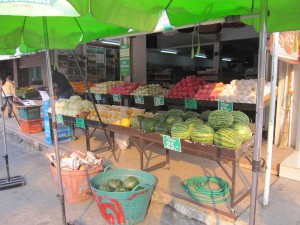 fruit shop Chiang Mai Land road